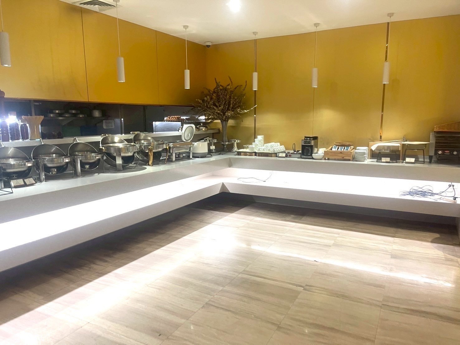  Retail Space For Rent in Makkasan, Ratchathewi, Bangkok - Image 13
