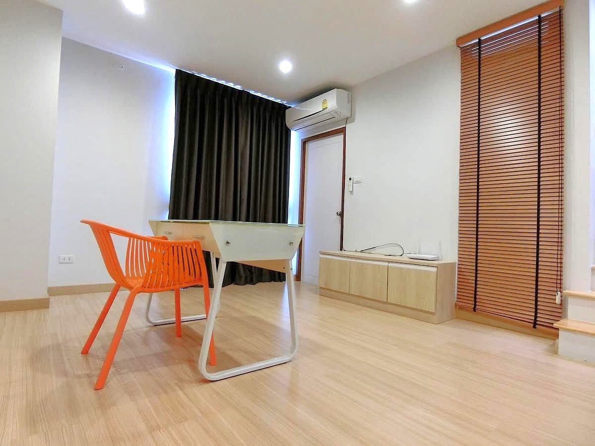 Monotown 1 Faham - Image 3