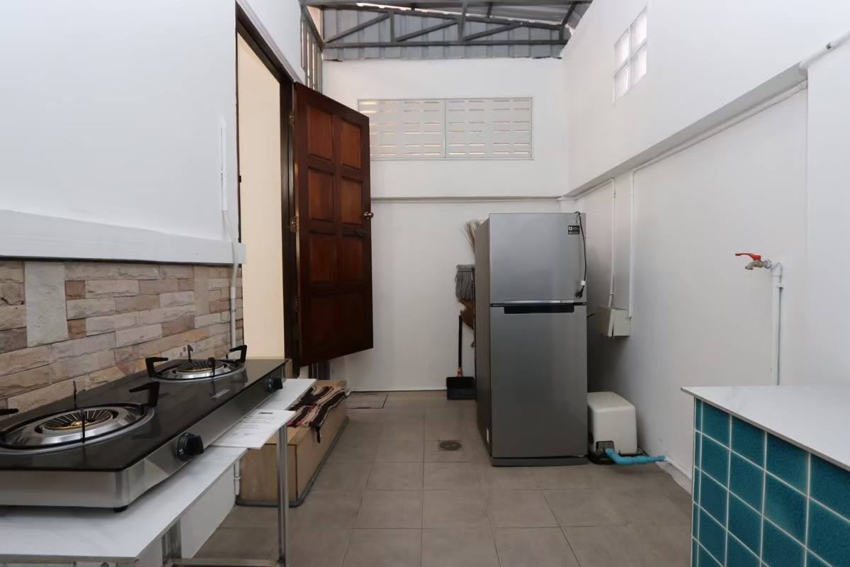 2 Bedroom House For Rent in Saraphi, Saraphi, Chiang Mai - Image 8