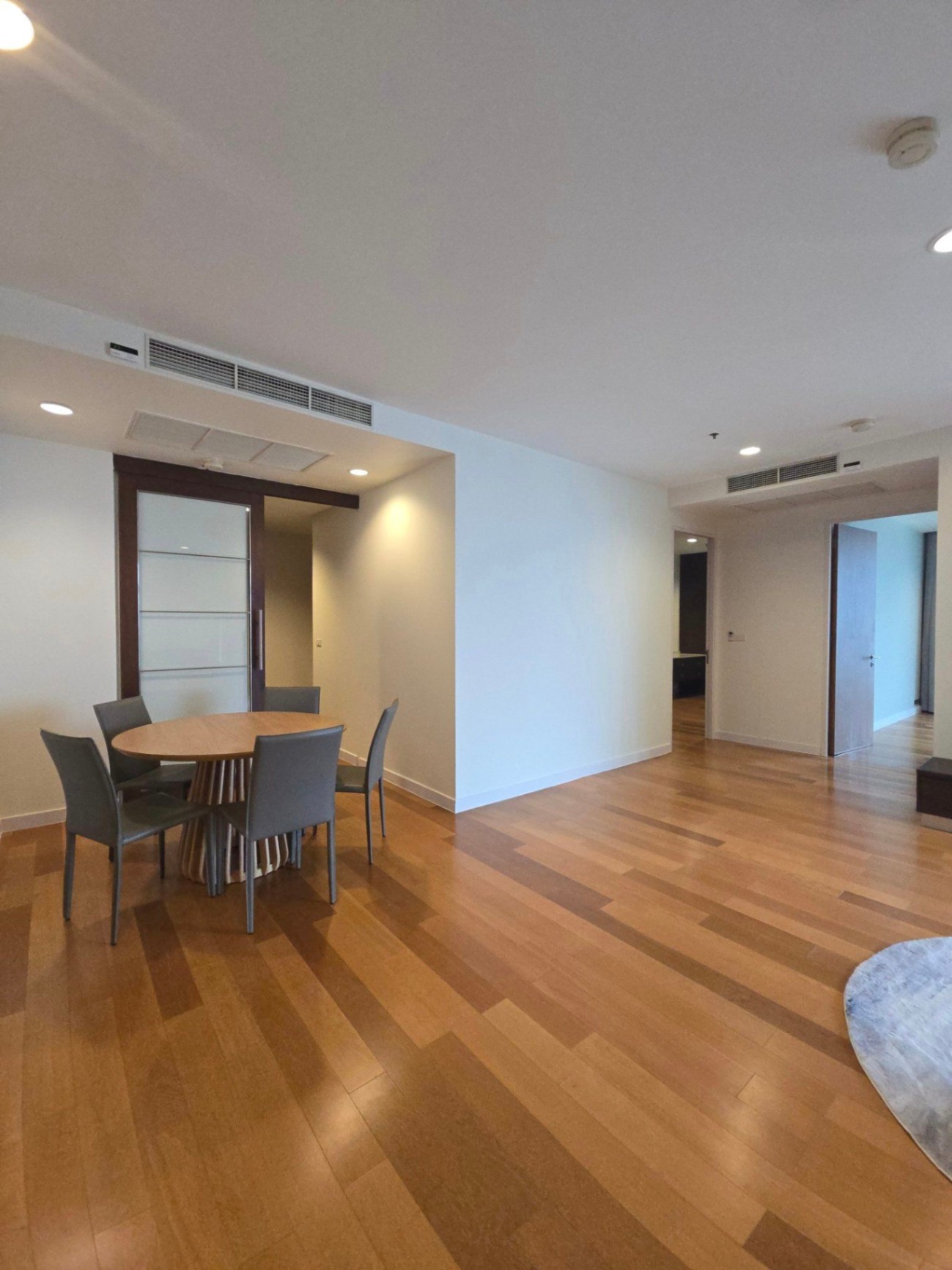Chatrium Residence Riverside - Image 2