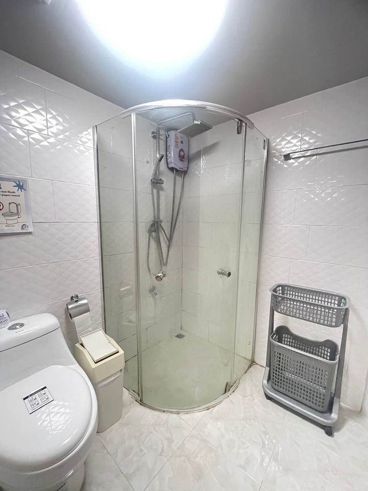 103 Condo Sukkasem - Image 11