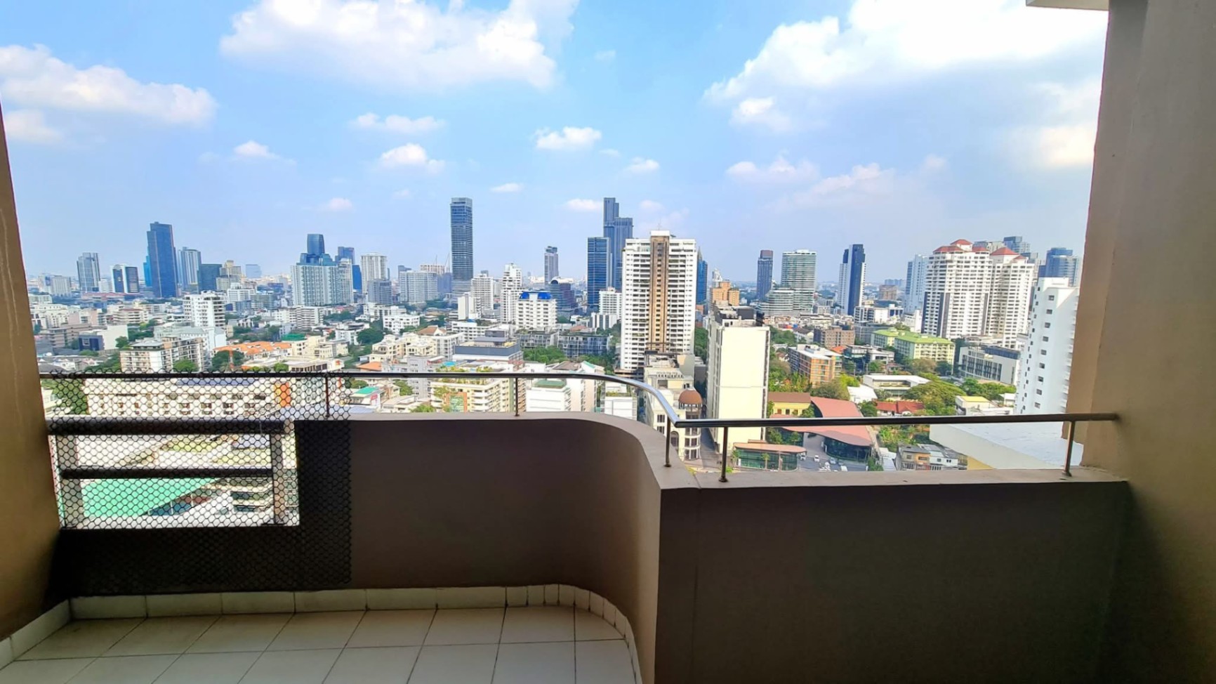 Piyathip Place Serviced Apartment - Image 6