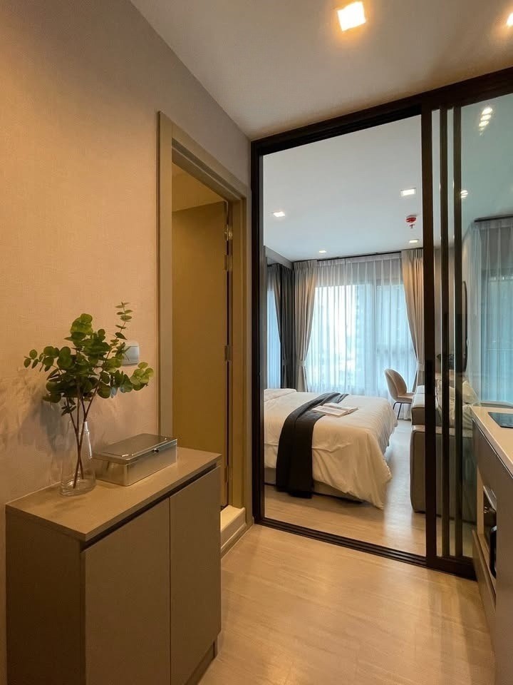 Life Asoke - Rama 9 - Image 7