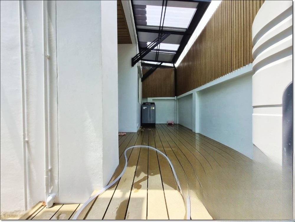 3 Bedroom Townhouse For Sale in Wang Thonglang, Wang Thonglang, Bangkok - Image 7
