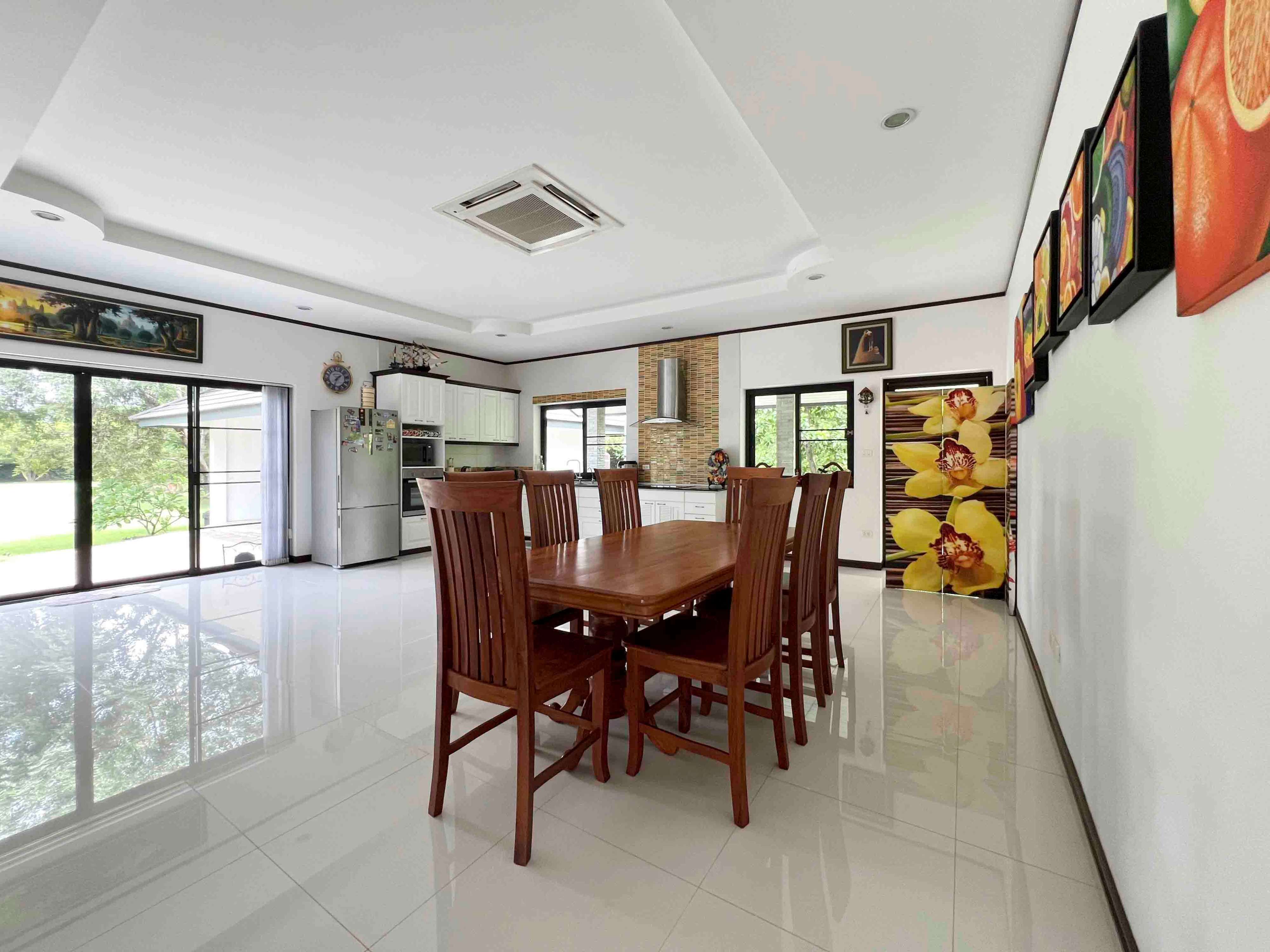 3 Bedroom House For Sale in Yang Noeng, Saraphi, Chiang Mai - Image 9