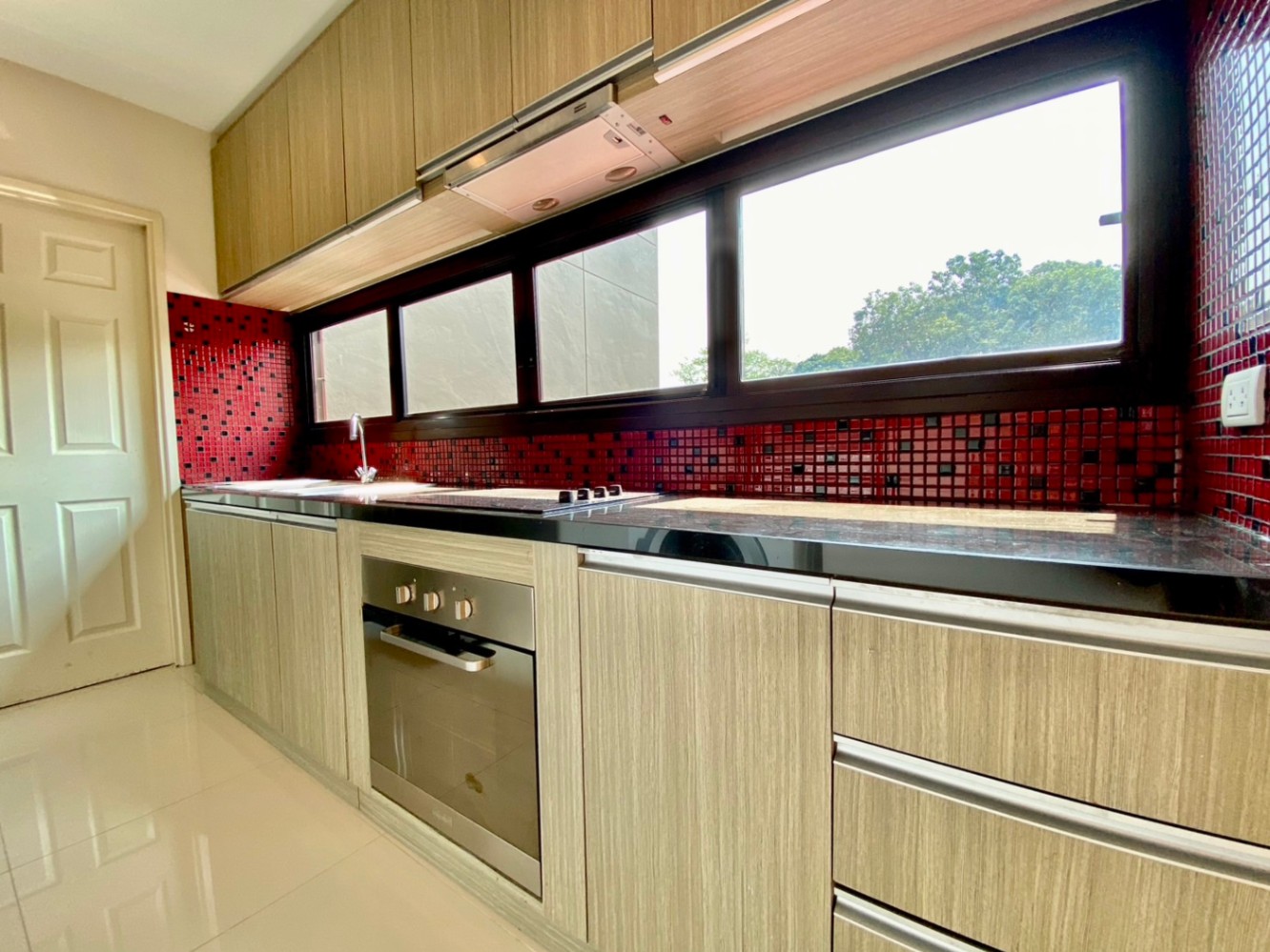 Mountain Front Condo - Image 8