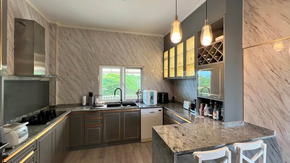 3 Bedroom House For Sale in Mae Faek Mai, San Sai, Chiang Mai - Image 4