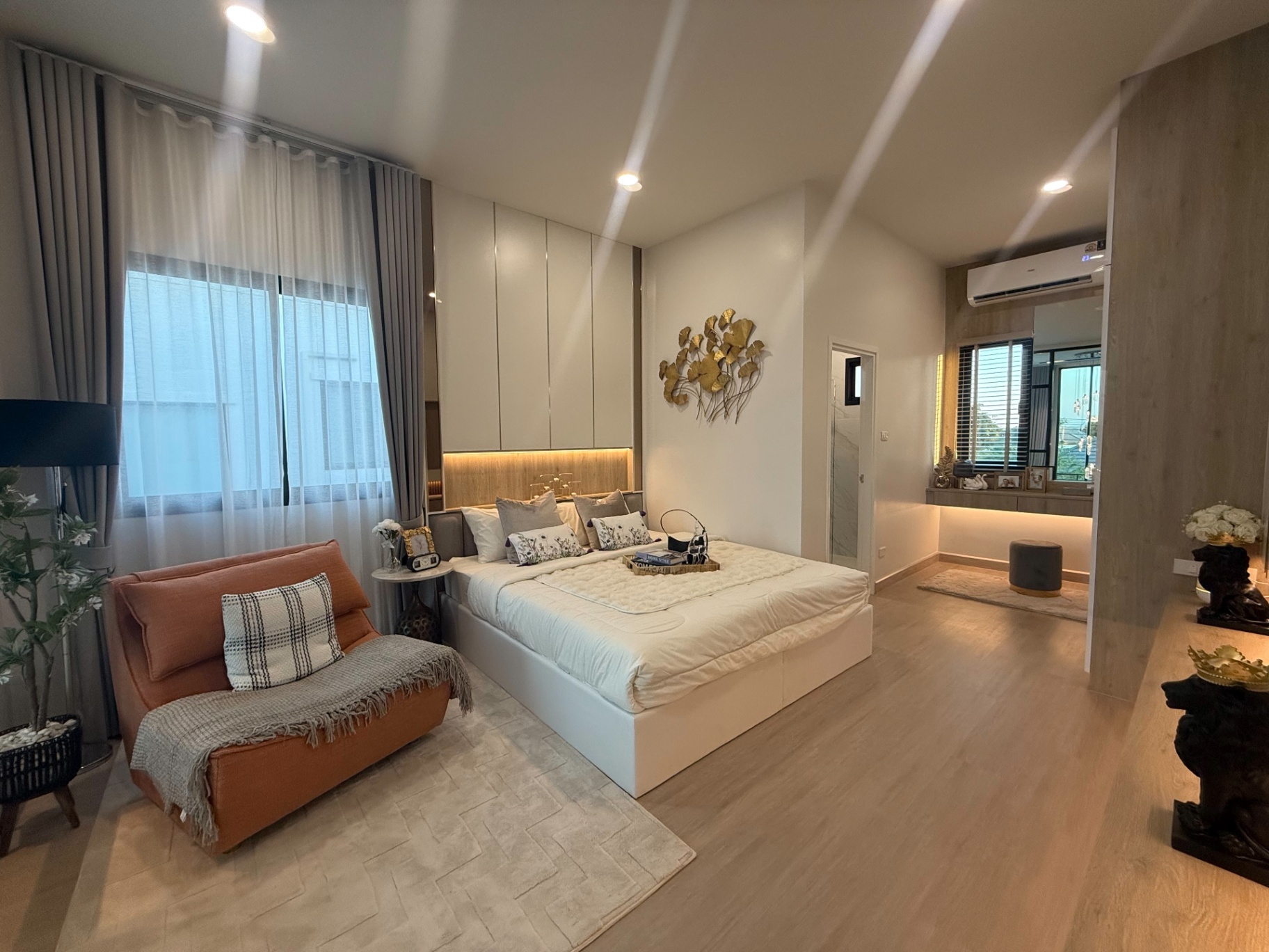4 Bedroom House For Sale in San Phak Wan, Hang Dong, Chiang Mai - Image 16