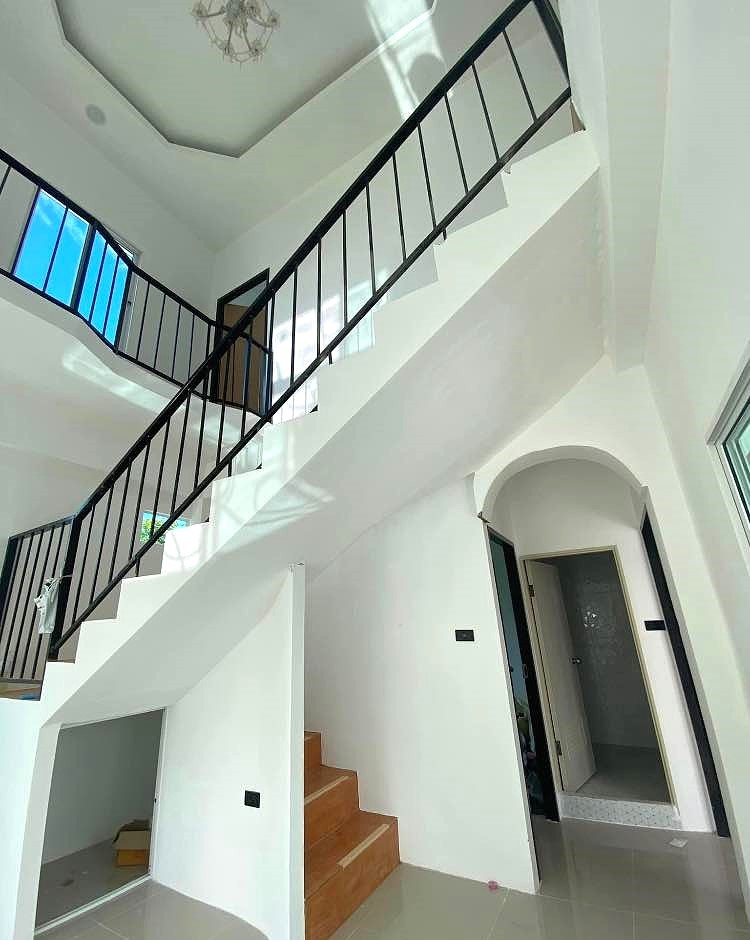 4 Bedroom House For Sale in San Phisuea, Mueang Chiang Mai, Chiang Mai - Image 7