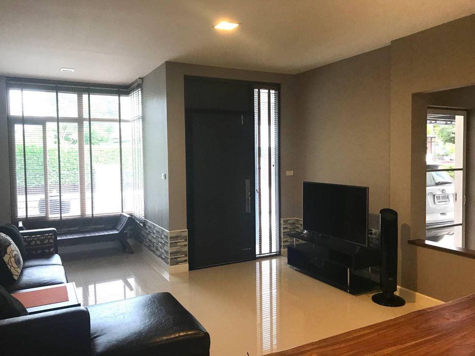 4 Bedroom House For Sale in Mae Hia, Mueang Chiang Mai, Chiang Mai - Image 5