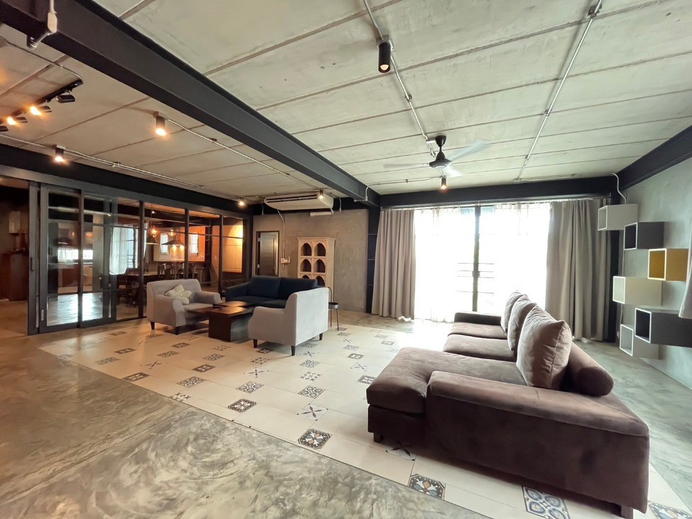 3 Bedroom Condo For Rent in Phra Khanong Nuea, Vadhana, Bangkok - Image 4
