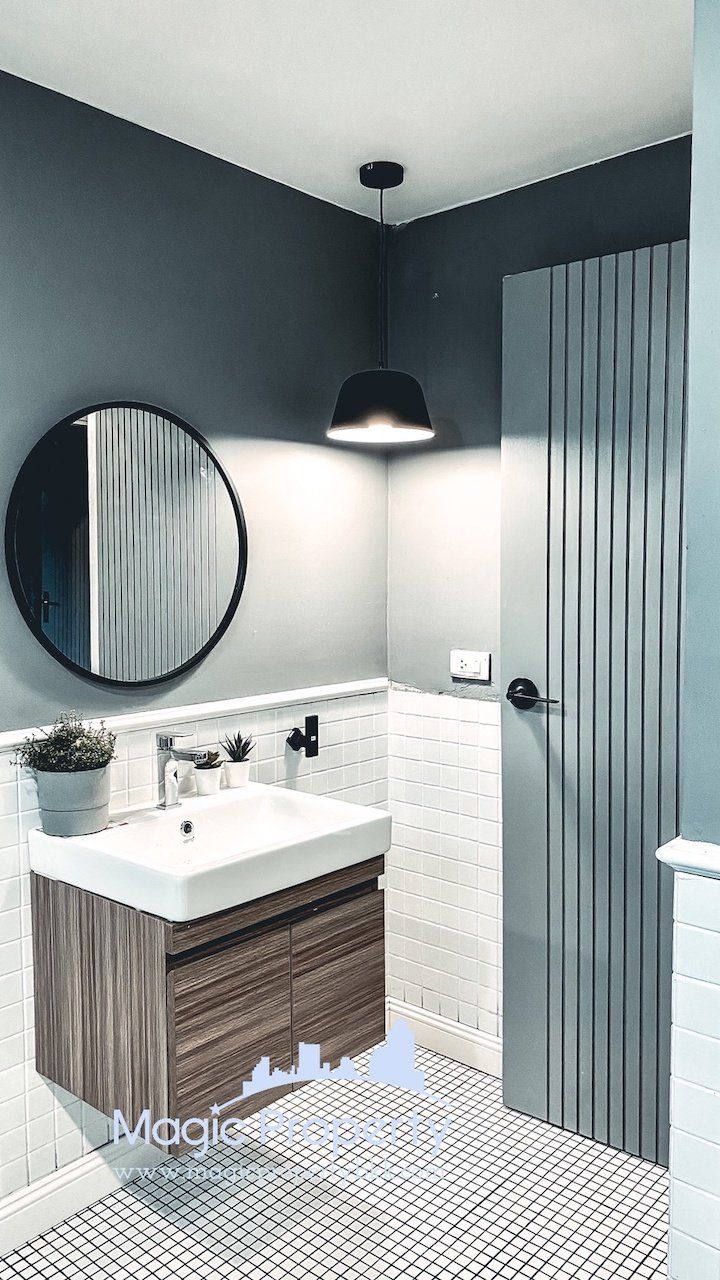 4 卧室 独立房屋  在  - Image 11