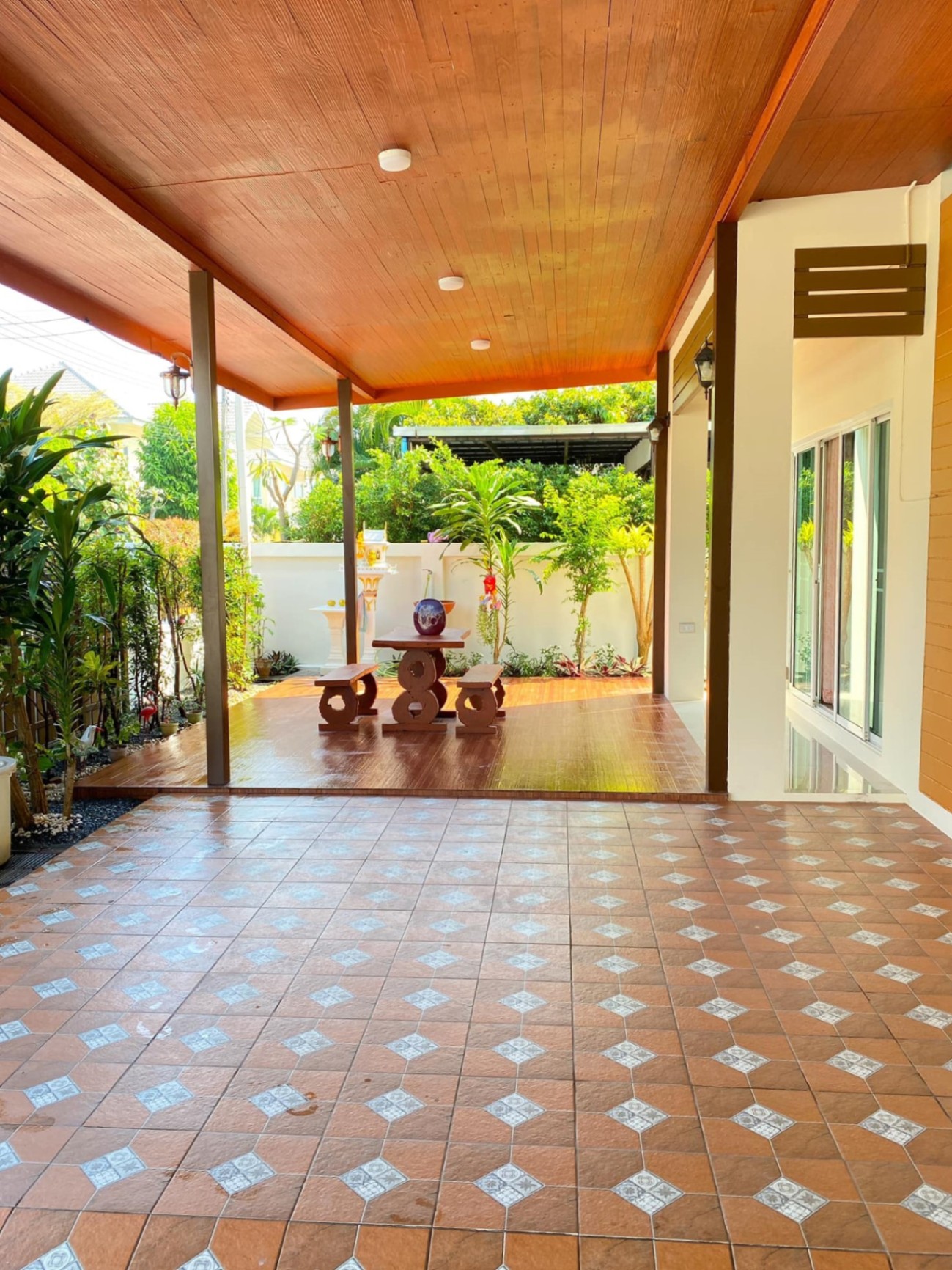 4 Bedroom House For Sale in San Phak Wan, Hang Dong, Chiang Mai - Image 16