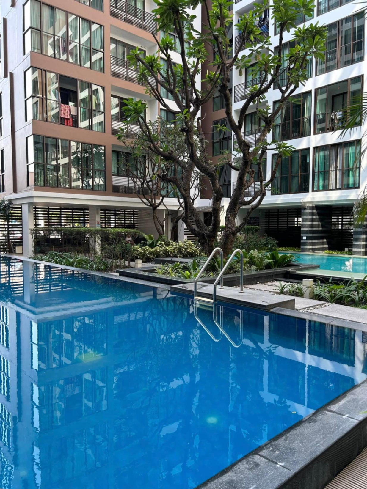 2 Bedroom Condo For Sale in Khlong Ton Sai, Khlong San, Bangkok - Image 6