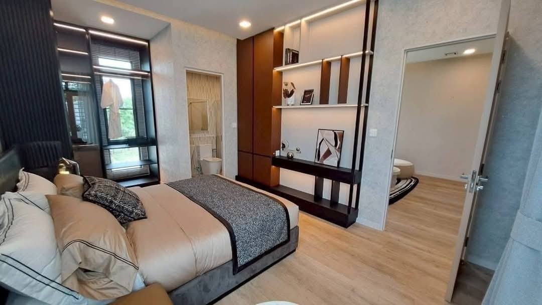 4 Bedroom House For Sale in Bang Chalong, Bang Phli, Samut Prakan - Image 12