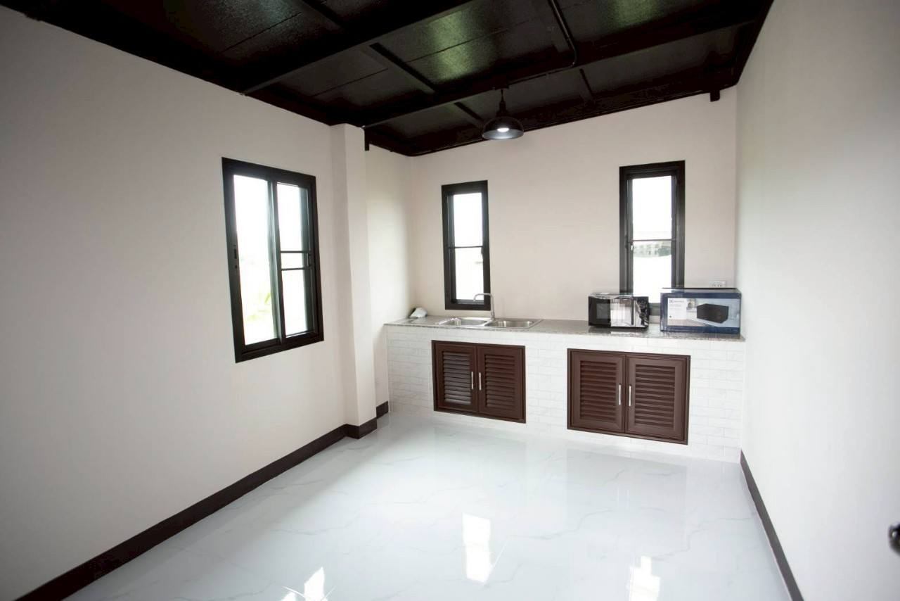 4 Bedroom House For Rent in Rong Wua Daeng, San Kamphaeng, Chiang Mai - Image 6