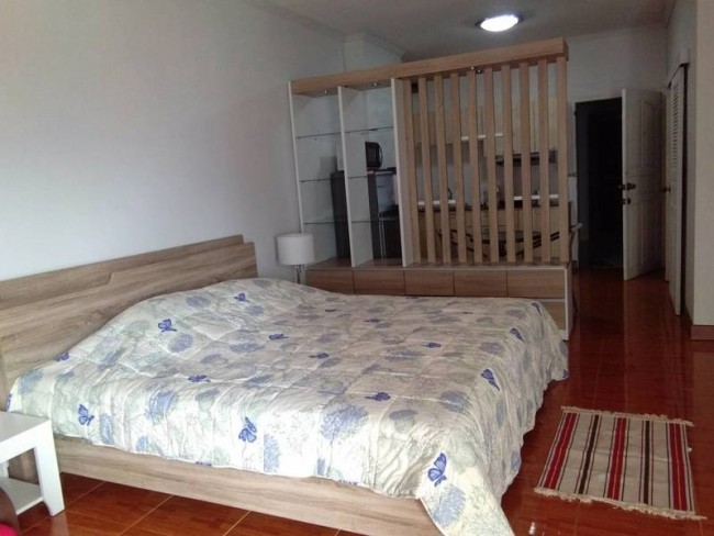 Riverside Condo - Image 11