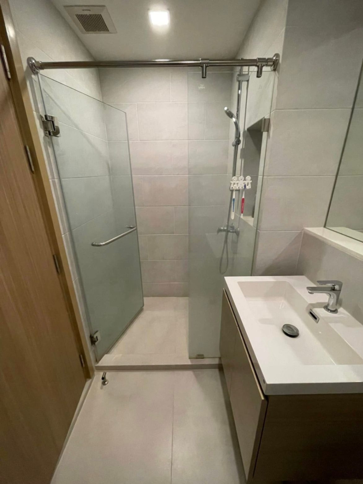 1 Bedroom Condo For Sale in Thanon Phaya Thai, Ratchathewi, Bangkok - Image 4