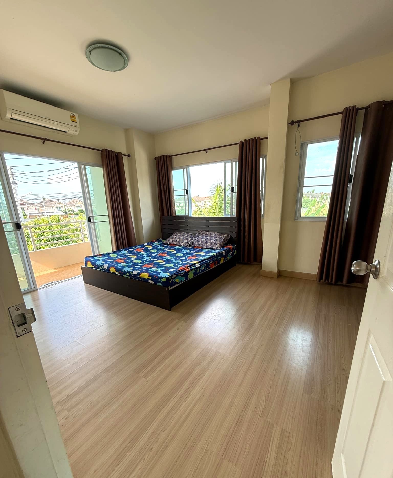 3 Bedroom House For Rent in Chai Sathan, Saraphi, Chiang Mai - Image 5