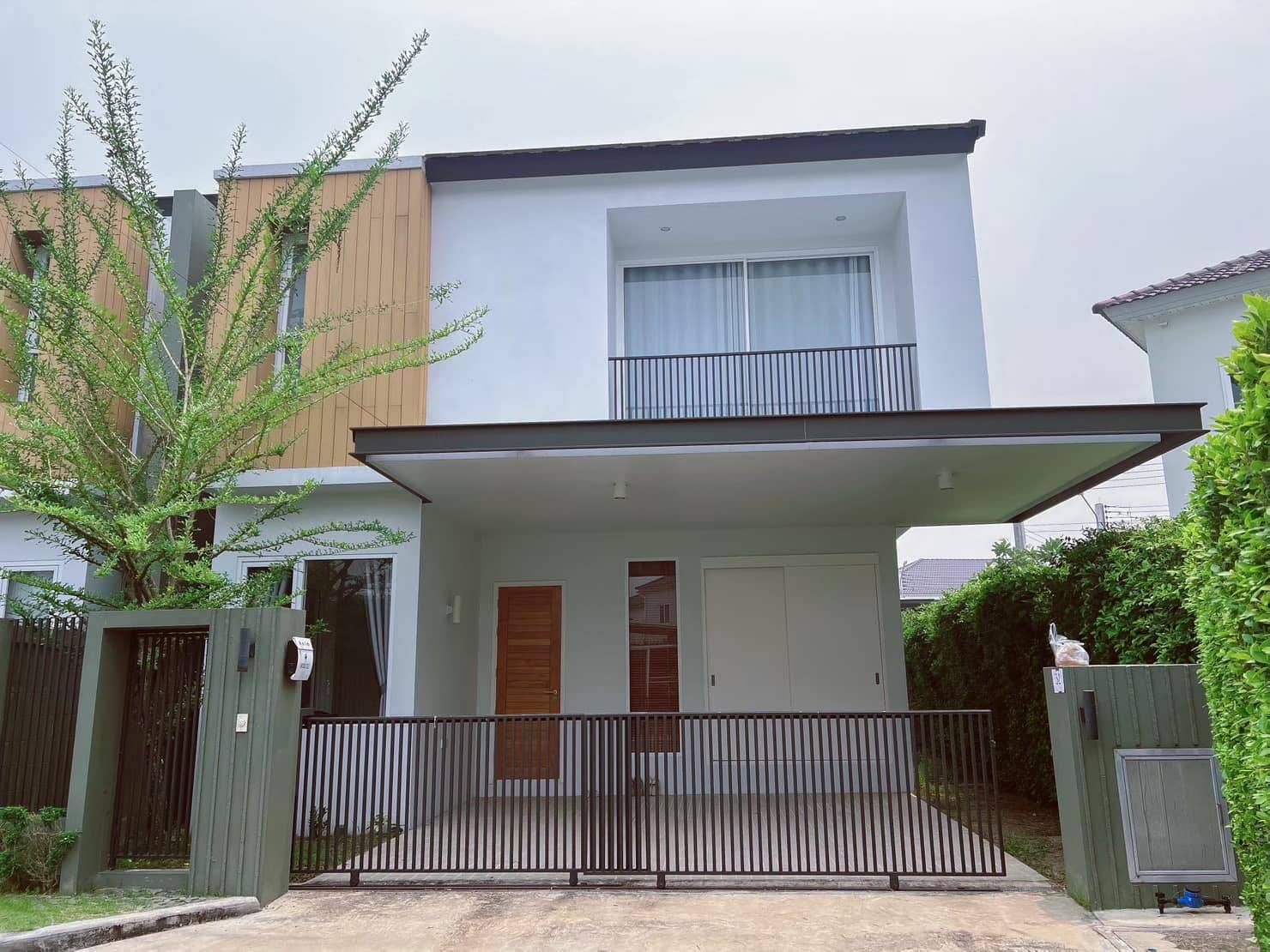 3 Bedroom House For Sale in San Phisuea, Mueang Chiang Mai, Chiang Mai - Image 4