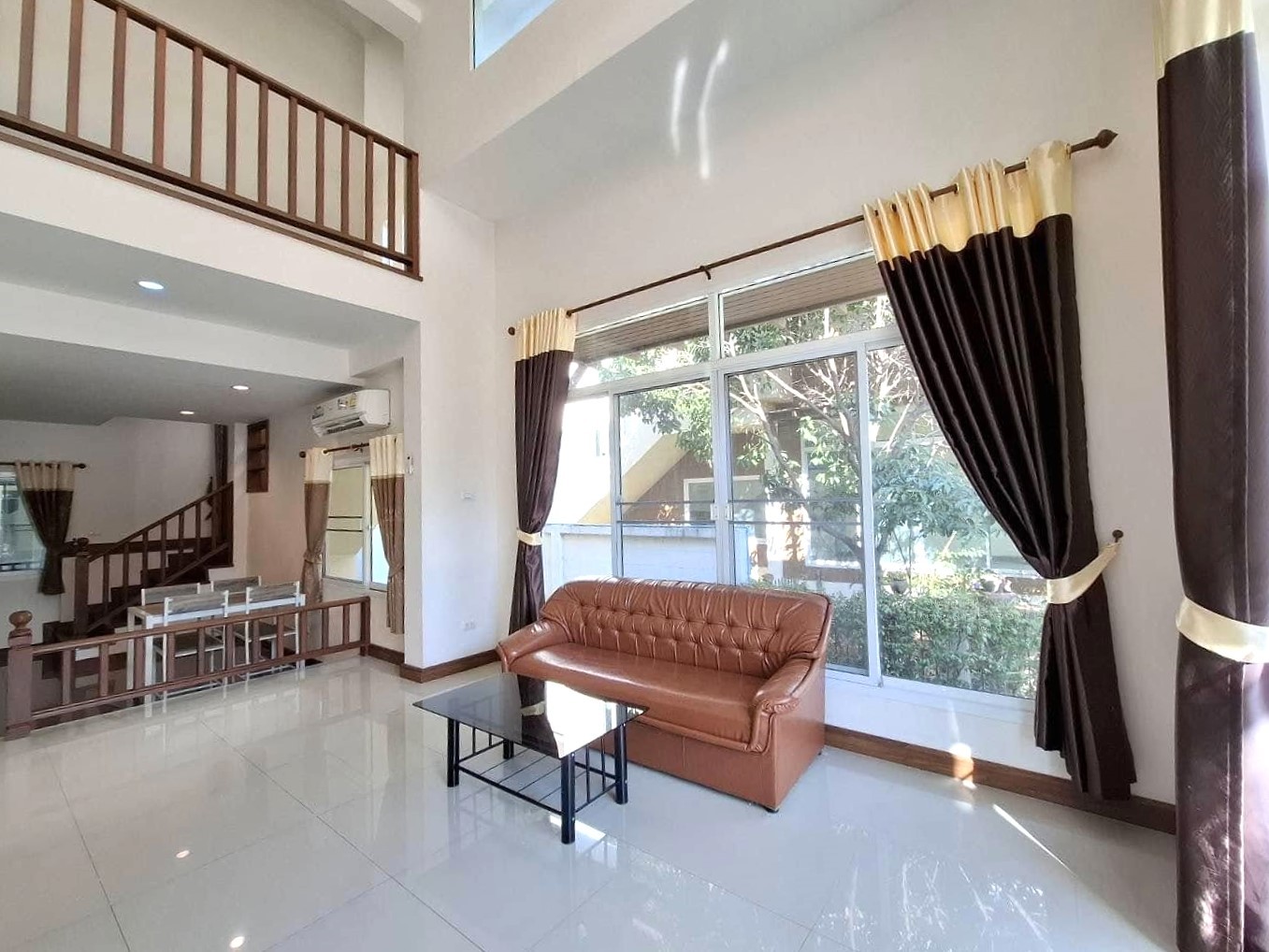 The Greenery Villa - Image 2