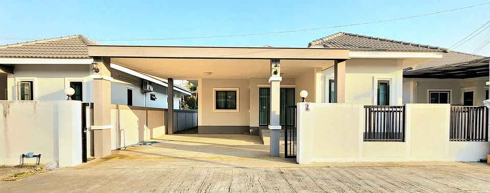 3 Bedroom House For Sale in Nam Phrae, Hang Dong, Chiang Mai - Image 1