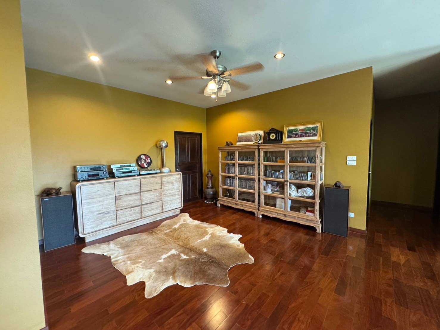 6 Bedroom House For Sale in Nam Phrae, Hang Dong, Chiang Mai - Image 21
