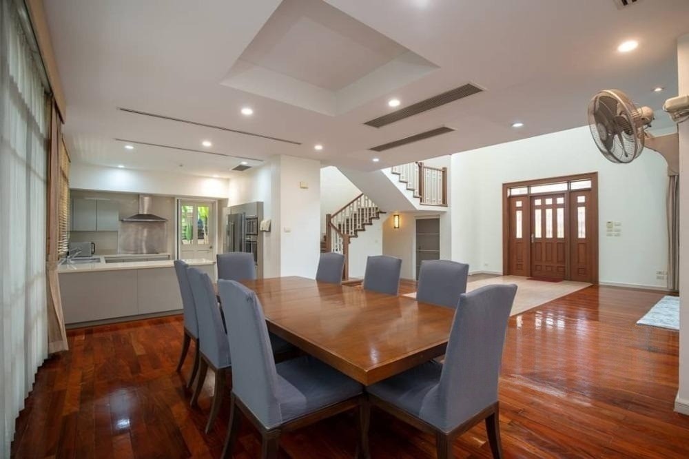 4 Bedroom House For Sale in Phra Khanong Nuea, Vadhana, Bangkok - Image 6