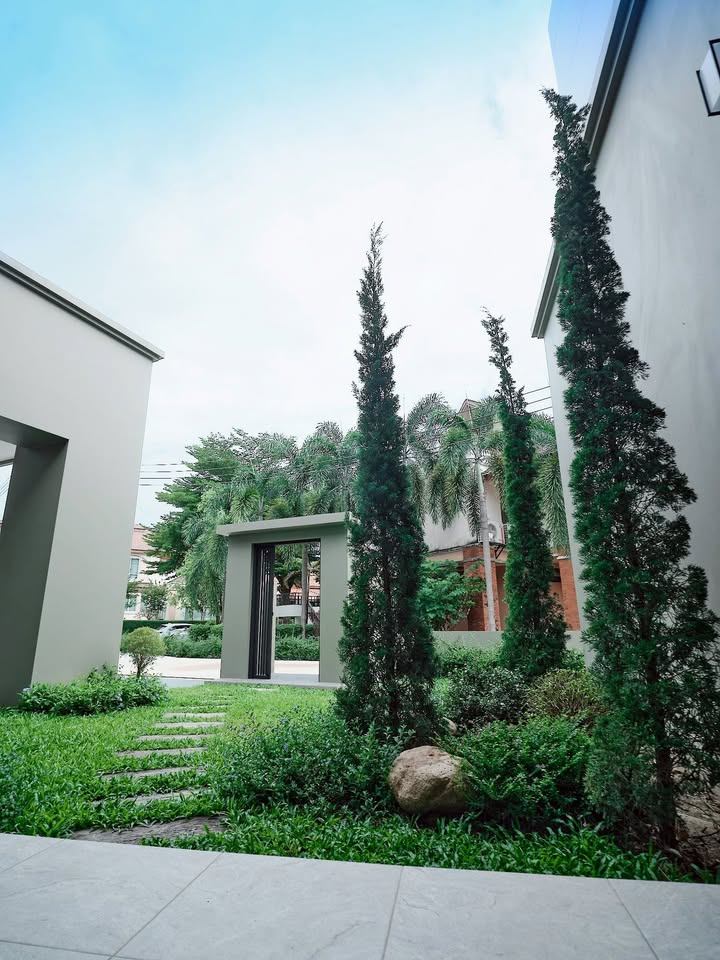 Summit Green Valley - Image 21