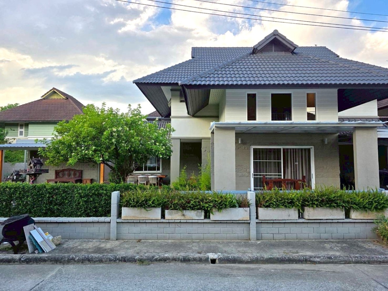 4 Bedroom House For Sale in San Sai Noi, San Sai, Chiang Mai - Image 1