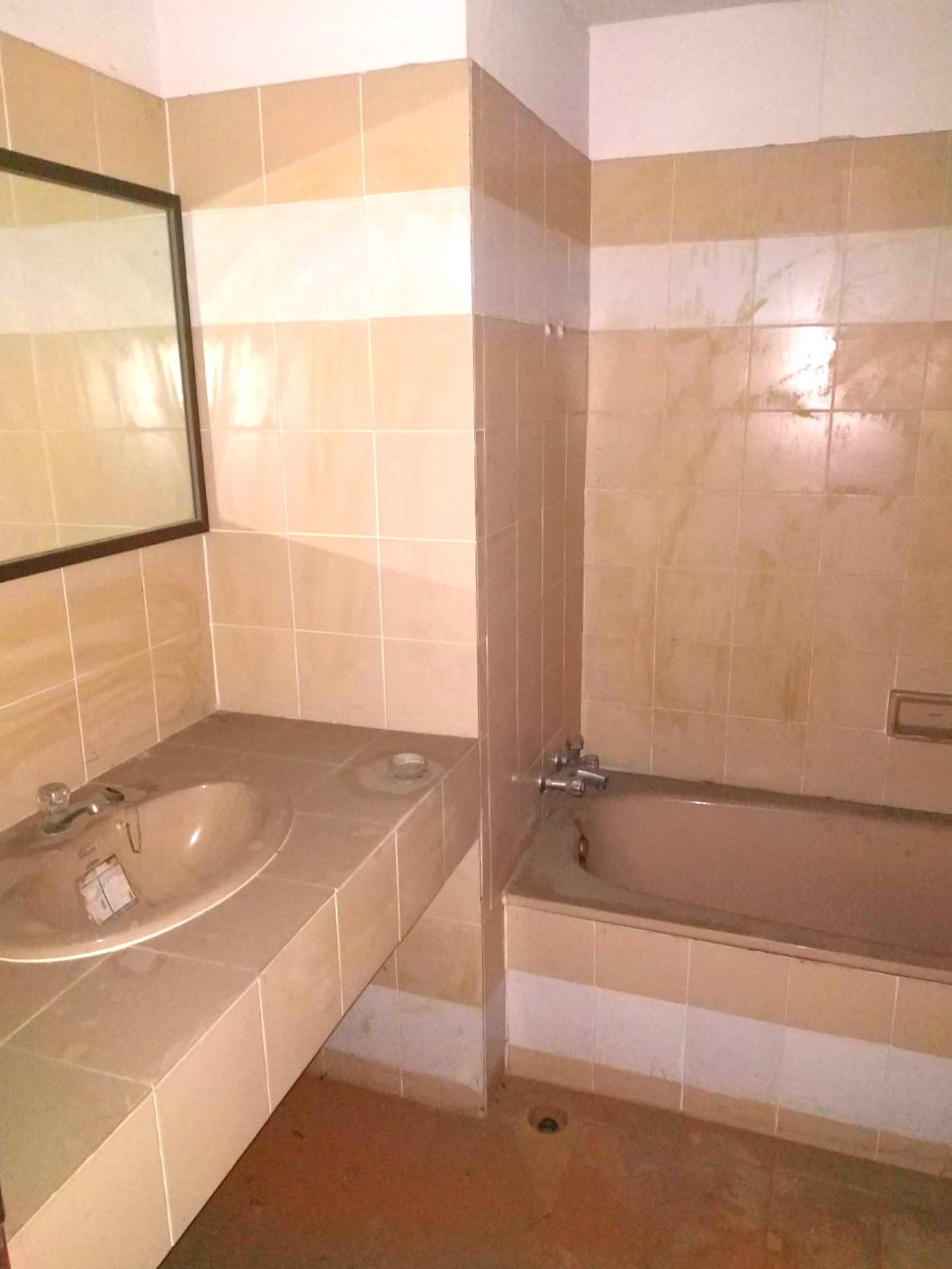 Supanich Condo - Image 3