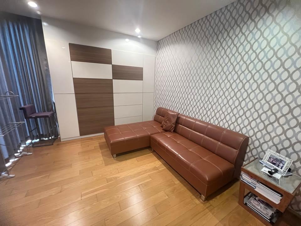 1 Bedroom Condo For Sale in Chong Nonsi, Yan Nawa, Bangkok - Image 2