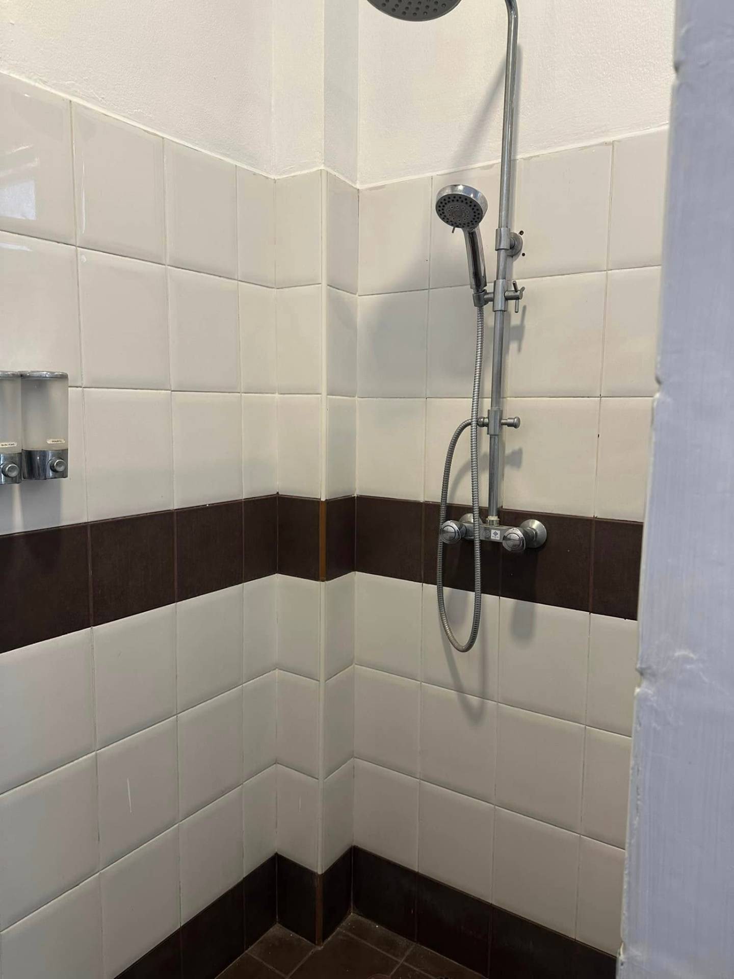 2 Bedroom House For Sale in San Phak Wan, Hang Dong, Chiang Mai - Image 10