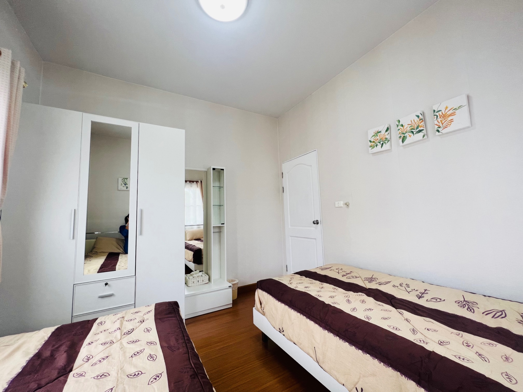 Home in Park - Image 16