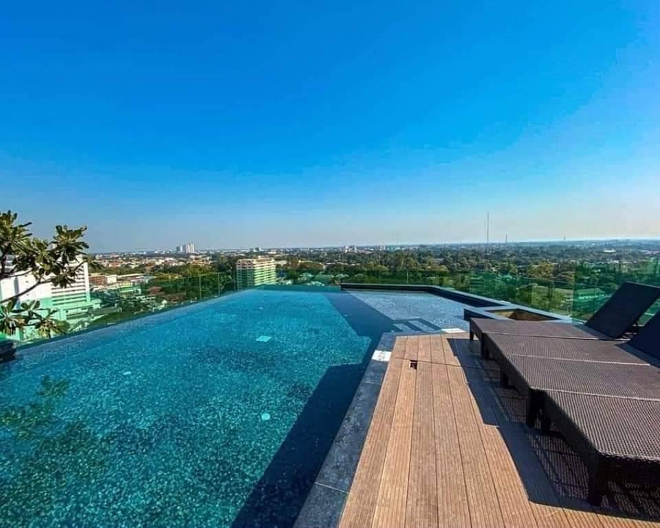 Astra Condo - Image 1