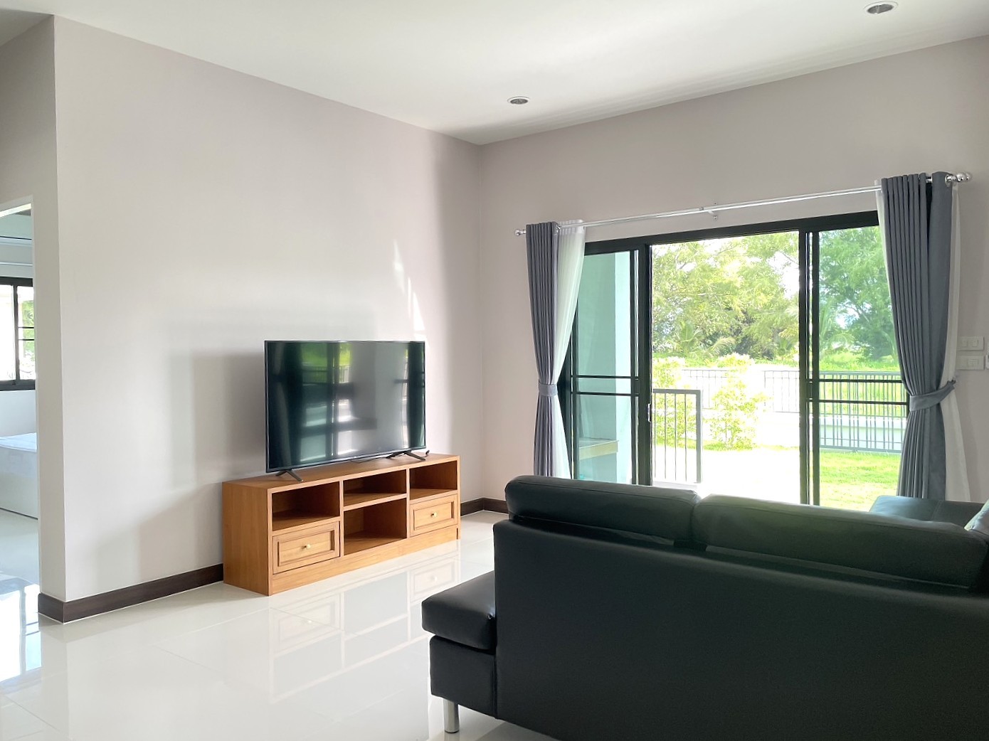 Thanaporn Park Home 5 (San Pa Pao) - Image 3