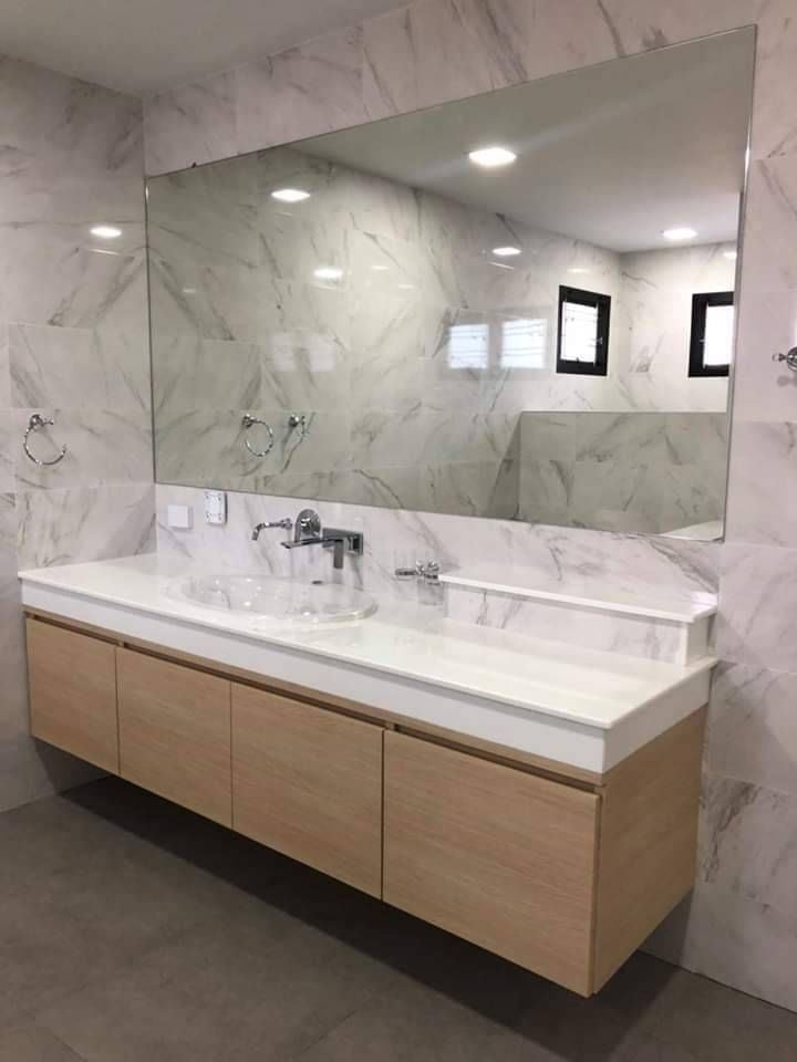 7 卧室 独立房屋  在  - Image 15