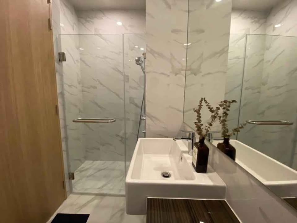 1 Bedroom Condo For Sale in Khlong Toei Nuea, Vadhana, Bangkok - Image 7