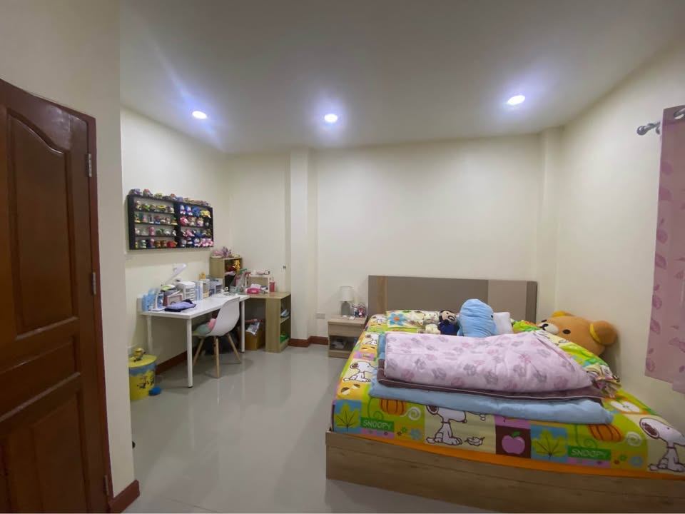 3 Bedroom Townhouse For Sale in Tha Sala, Mueang Chiang Mai, Chiang Mai - Image 15