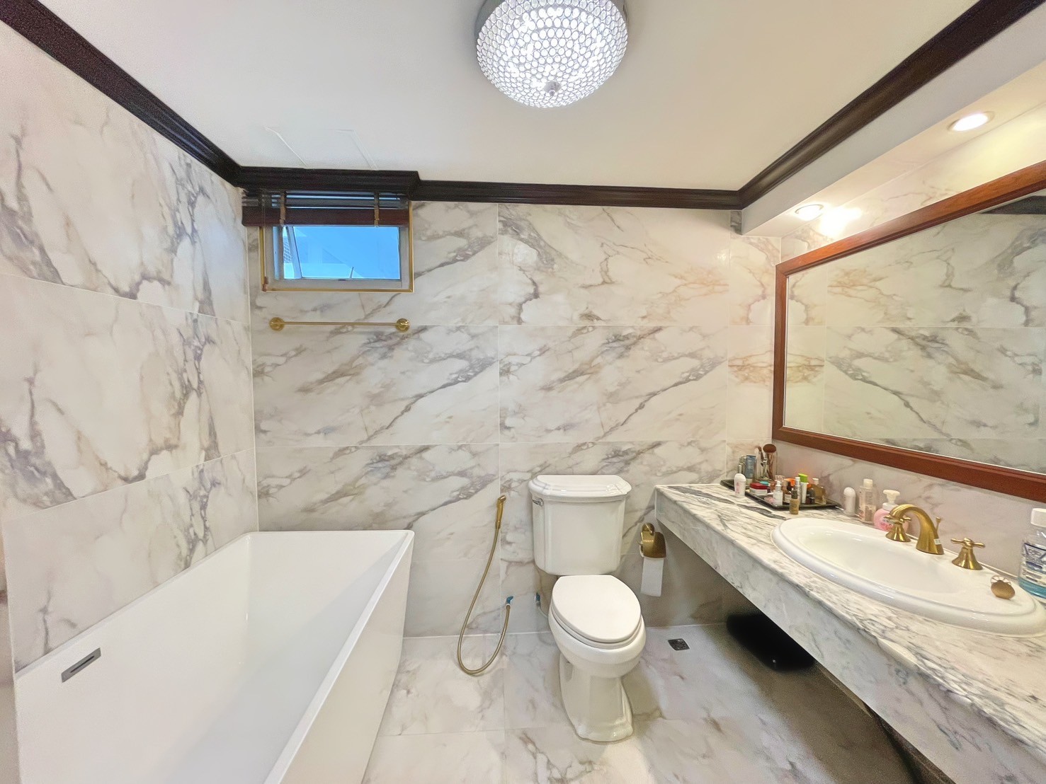 2 Bedroom Condo For Sale in Khlong Tan Nuea, Vadhana, Bangkok - Image 6