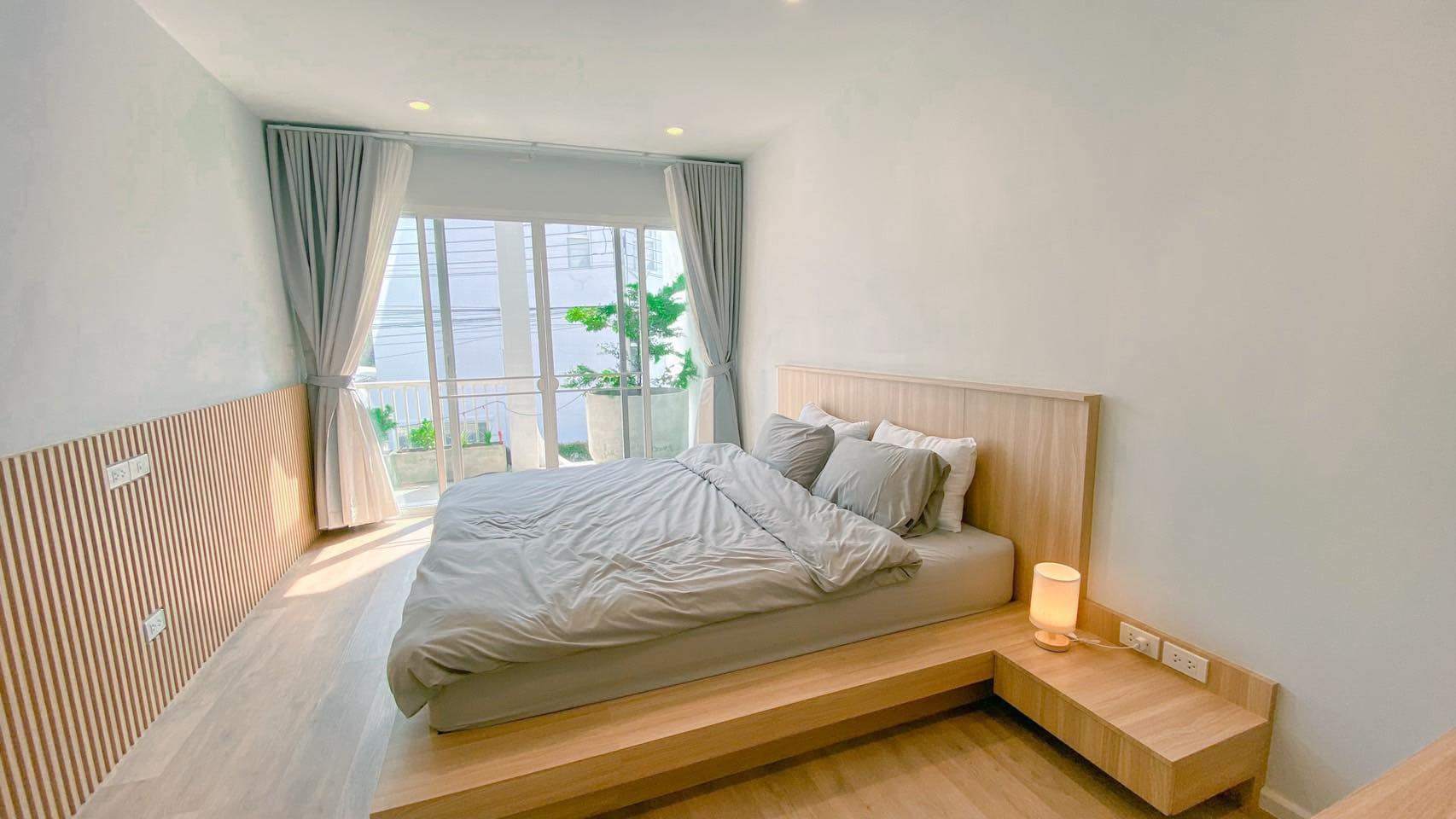 Monotown 3 - San Phi Suea - Image 5
