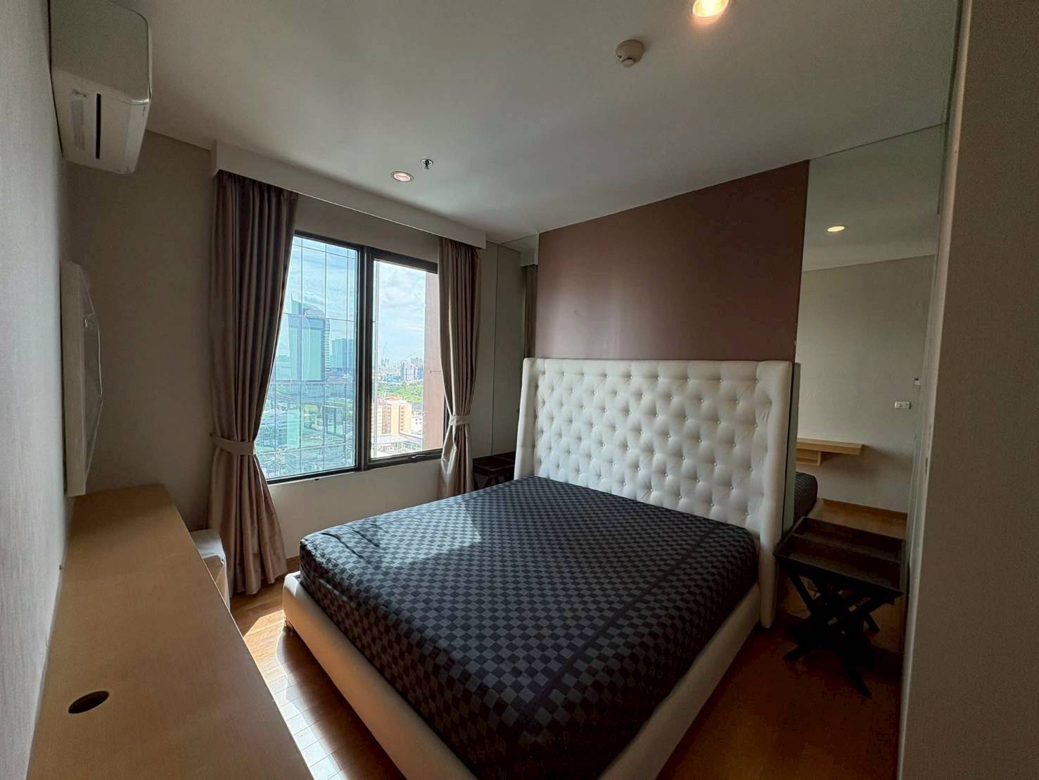 Villa Asoke Condominium - Image 7