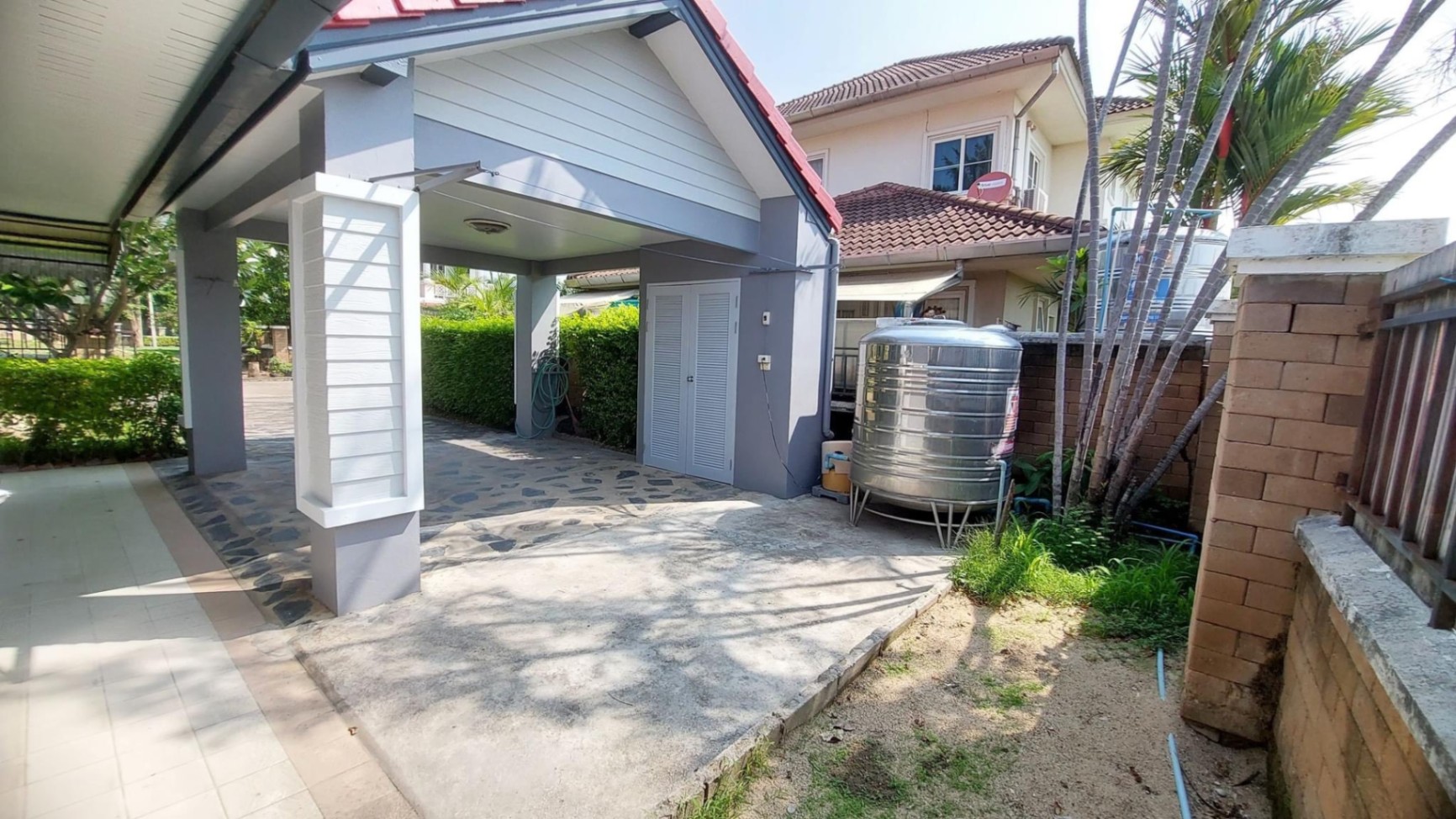 Home in Park - Image 15