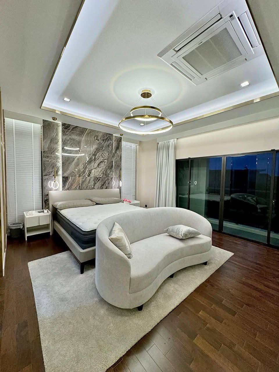 5 Bedroom House For Sale in Saphan Sung, Saphan Sung, Bangkok - Image 14