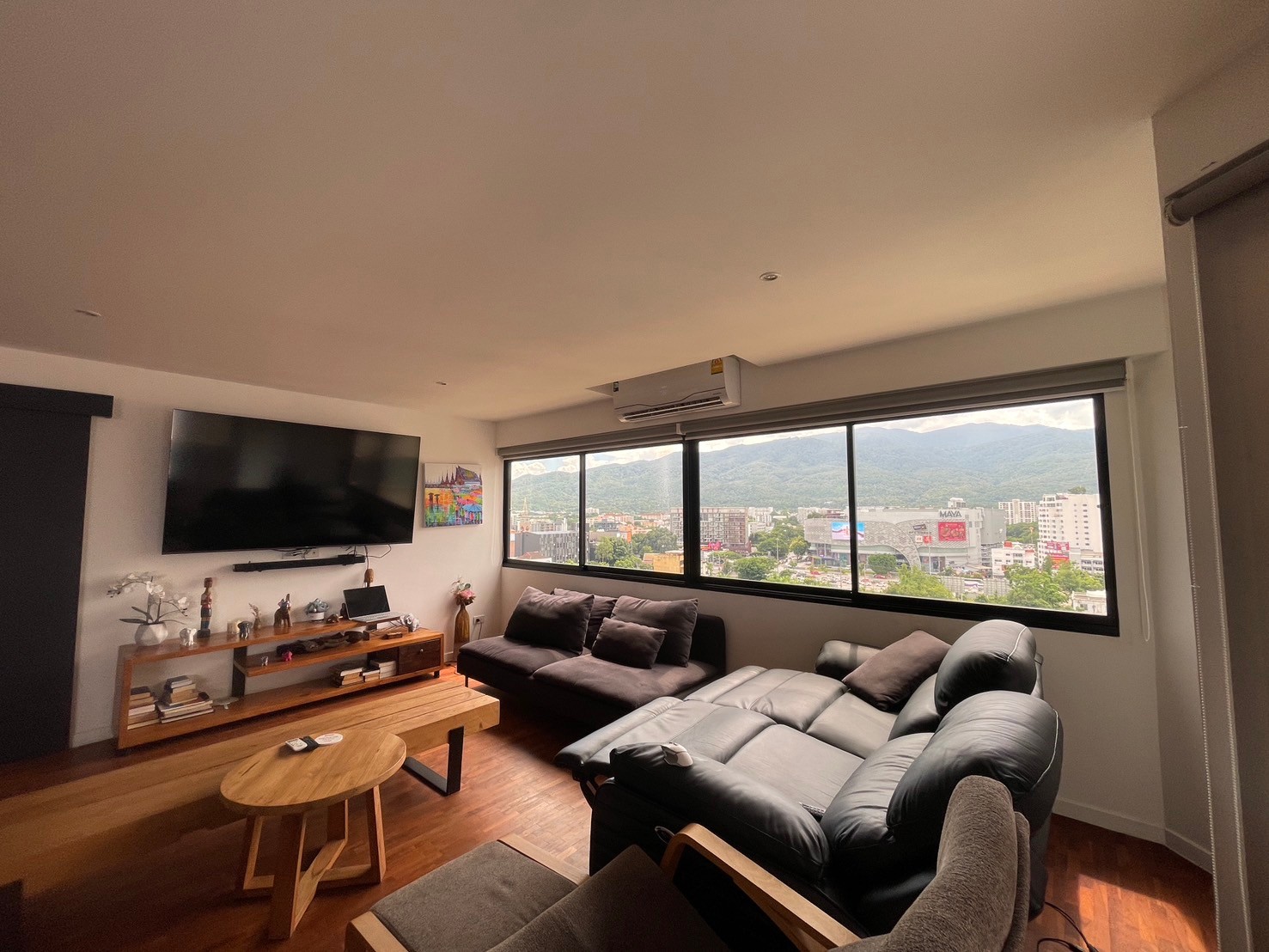 Hillside 4 Condotel - Image 1