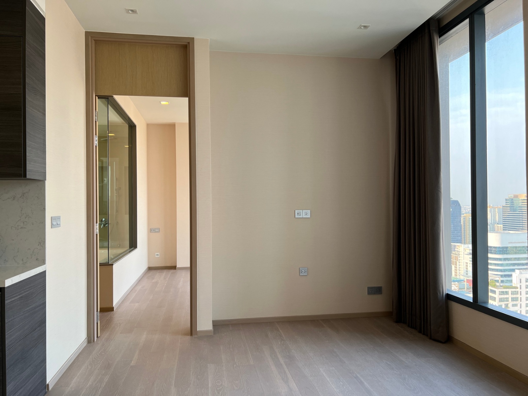 THE ESSE Asoke - Image 11