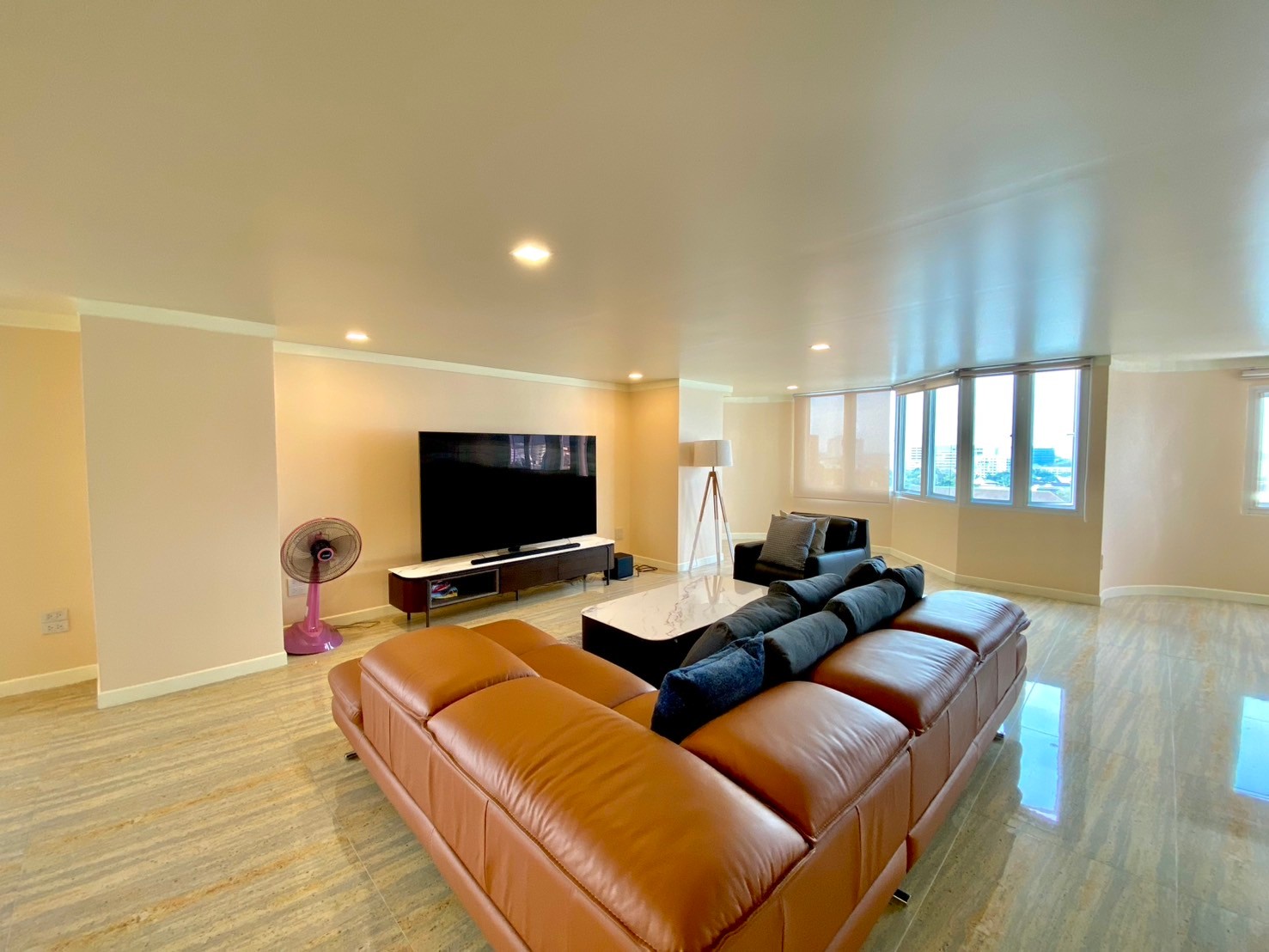 Nakornping Condo - Image 12