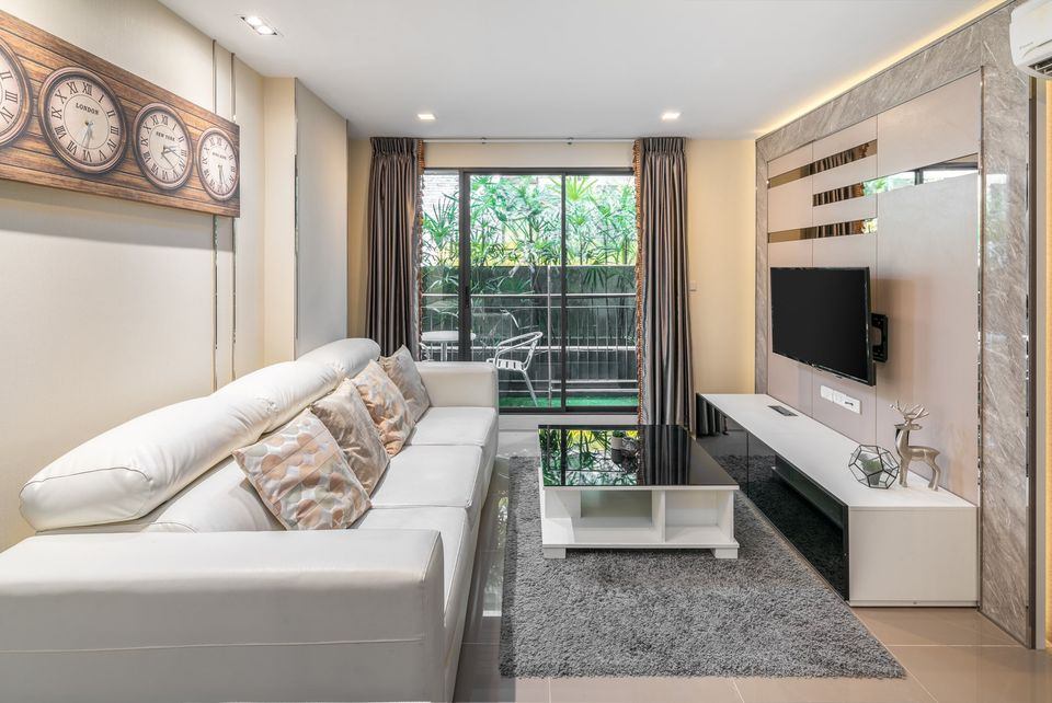 Mirage Sukhumvit 27 - Image 1