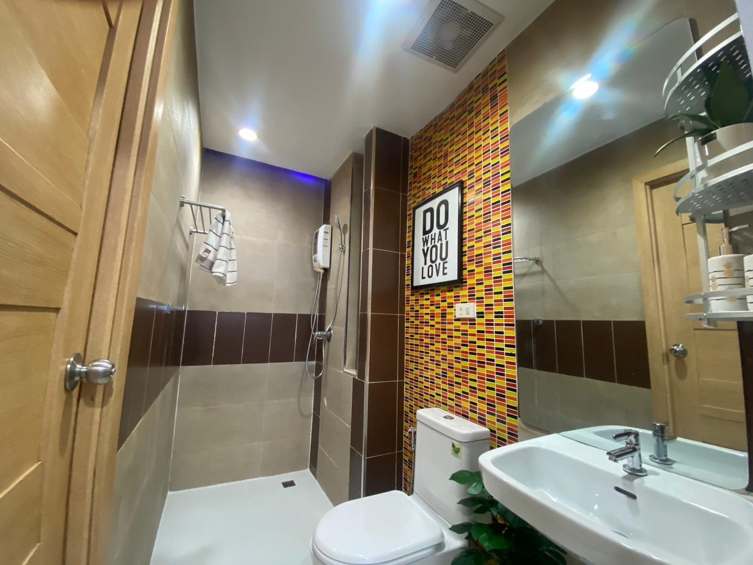 TRAMS Condominium - Image 12