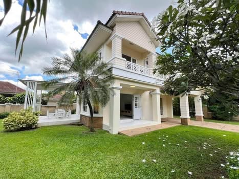 Home in Park - Image 2